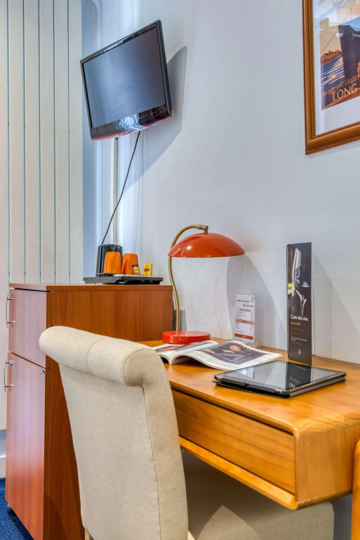 Hotel Le Berry Saint-Nazaire