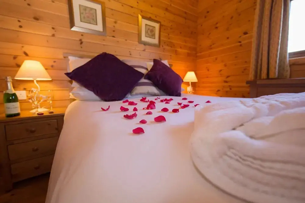 Wall Eden Farm - Luxury Log Cabins and Glamping