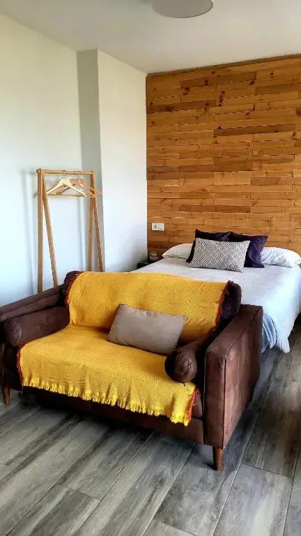 Casas Rurales Maribel - Complejo Moradas del Cerro 1 - Suites con Jacuzzi en Alcalá del Júcar