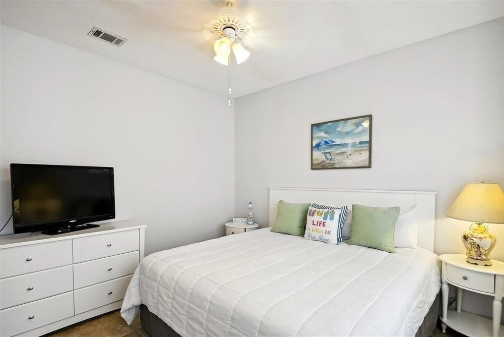 Sandpiper Cove 9228 2 Bedroom Condo by RedAwning