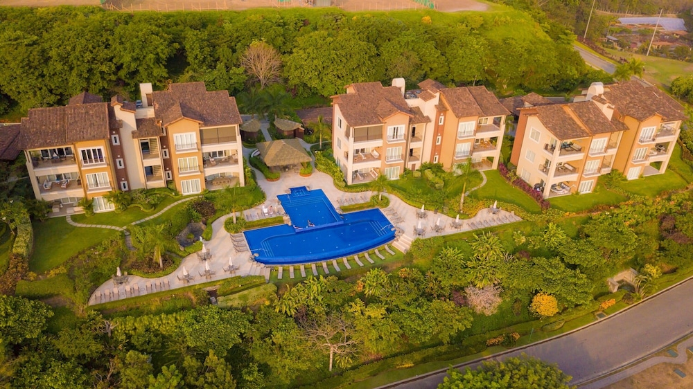 Miramar 2D 3 bdr Ocean View in Los Suenos