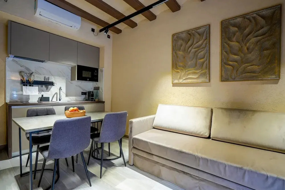 SJ7 Aparthotel