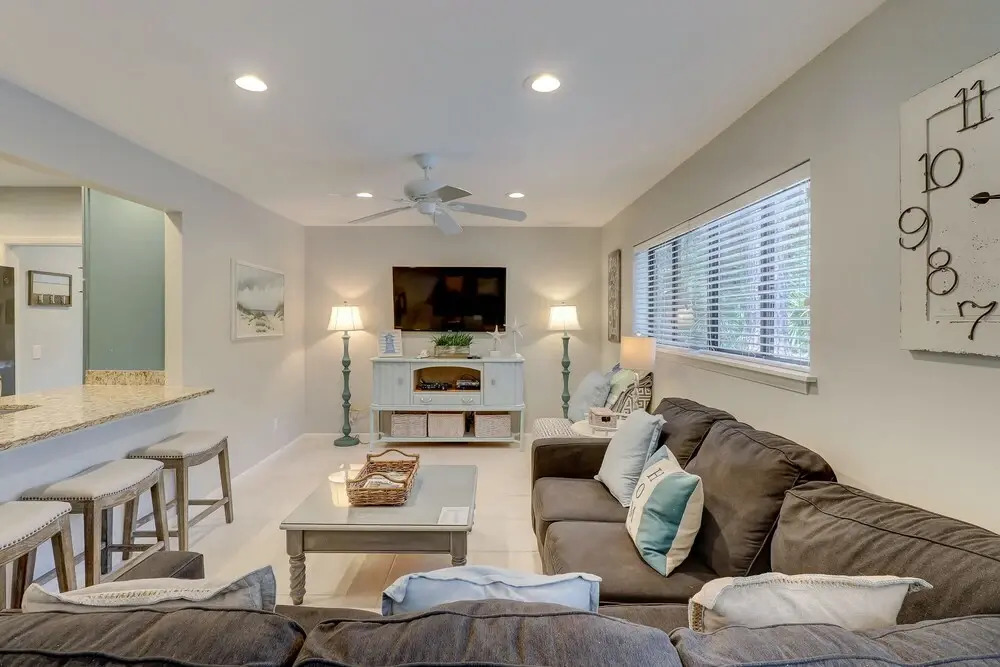 44 Sea Lane Holiday Home