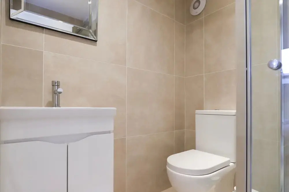 Comfortable &Bright Family Home - Imperial Wharf