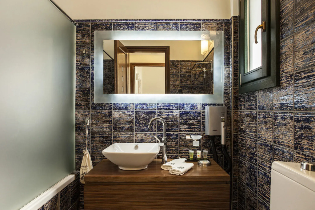 Krinos Suites Hotel