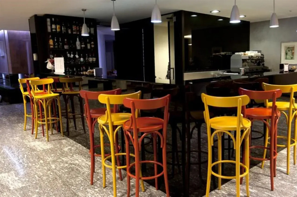 Hotel D120