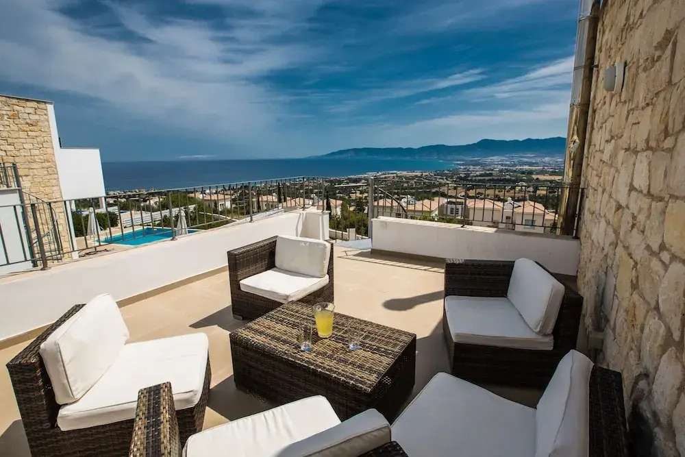 Villa Abbie, Panoramic Sea Views