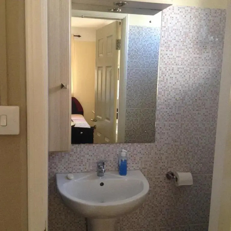 Br Court Apartments