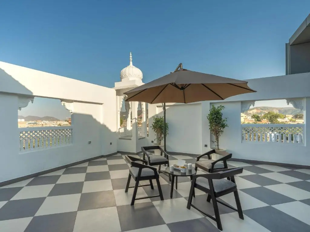 The Hosteller Bam Jaipur, Hawa Mahal