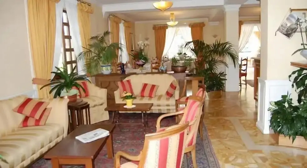 Hotel Olympic