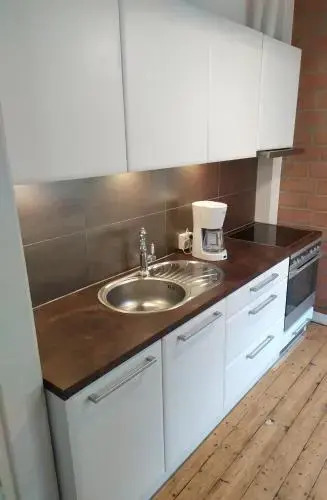 Aia Guest Apartment