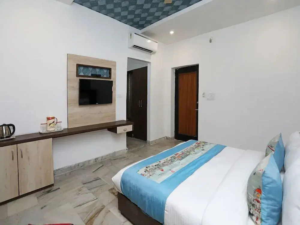OYO 11538 Shree Kanha Shyam Hotel & Banquet