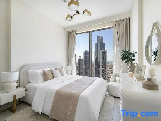 Modern 1BR Near Dubai Mall & Dubai Fountain