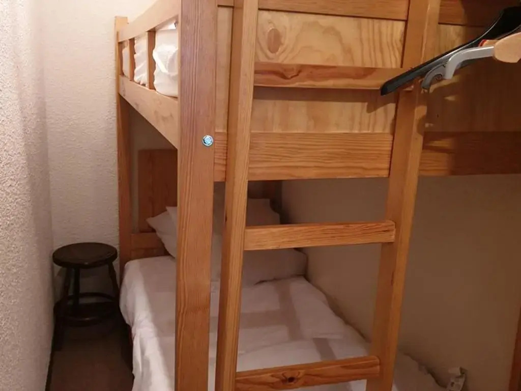 Appartement Le Biot, 2 pièces, 6 personnes - FR-1-573-61
