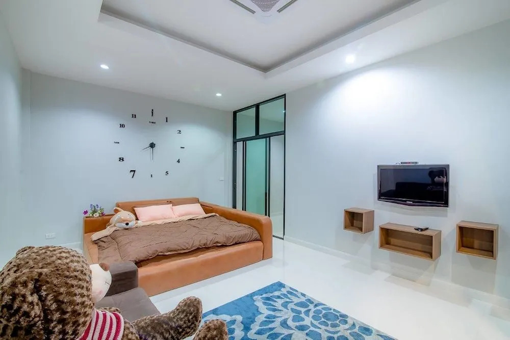 Hani Pool Villa