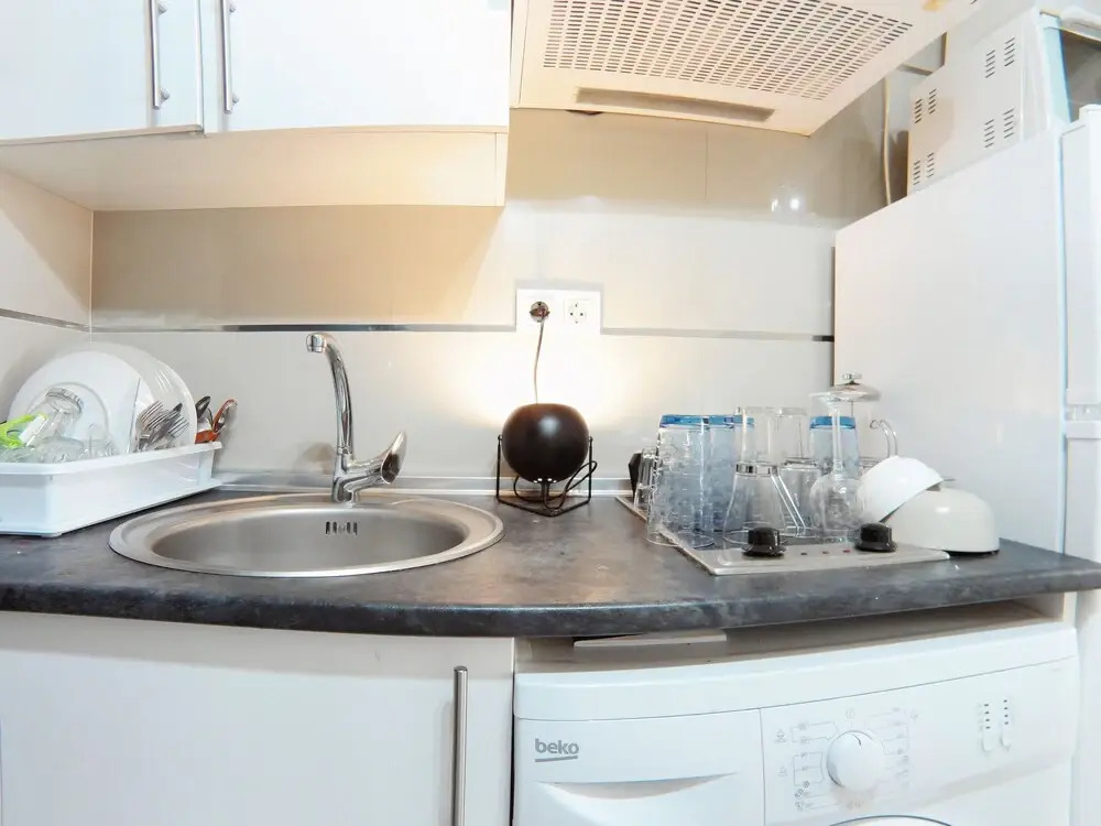 Apartamento de 2 Habitaciones con A/C en Puerta del Angel AZ3A