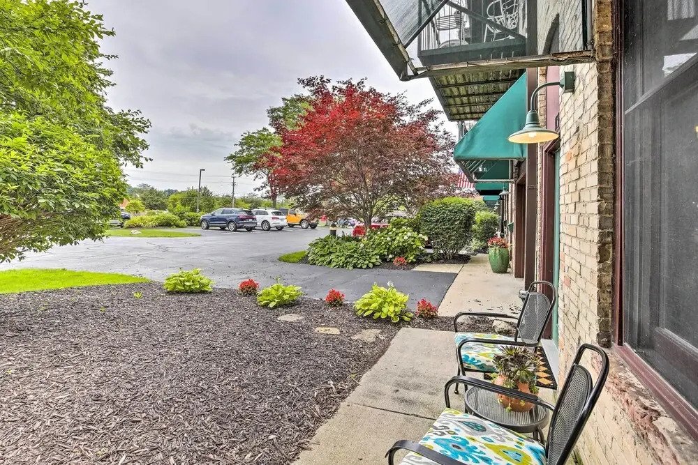 Modern Grand Haven Condo - Steps to Downtown!