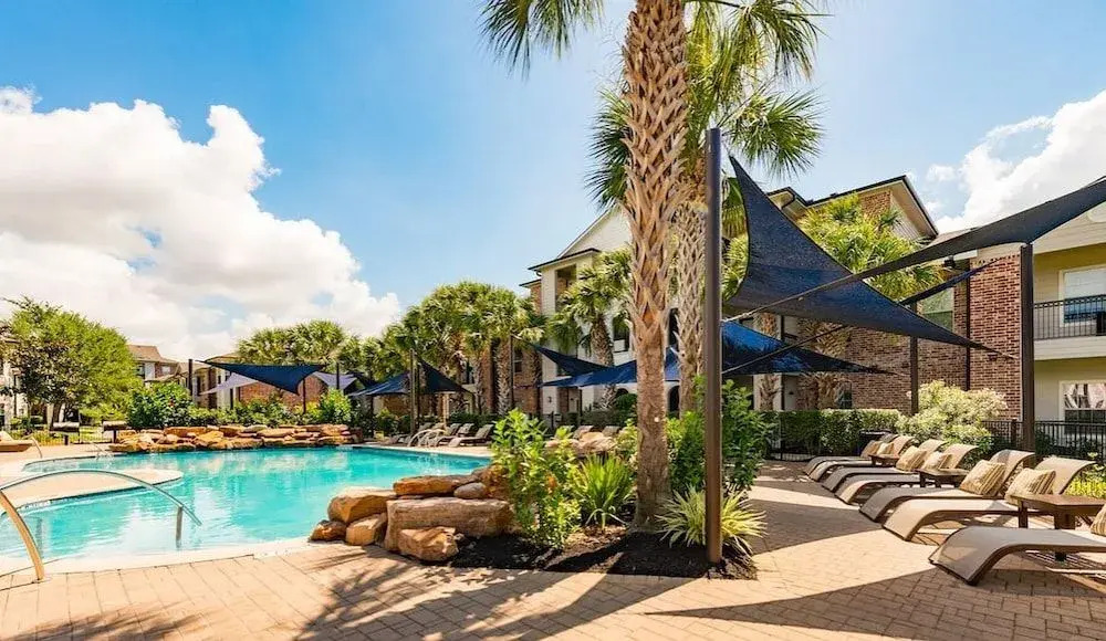 Resort Style Apartment near NRG Stadium