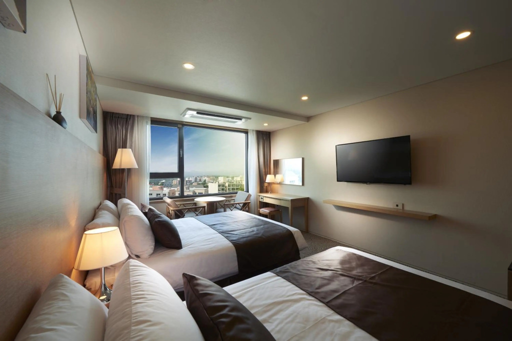 Benikea Jungmun Hotel