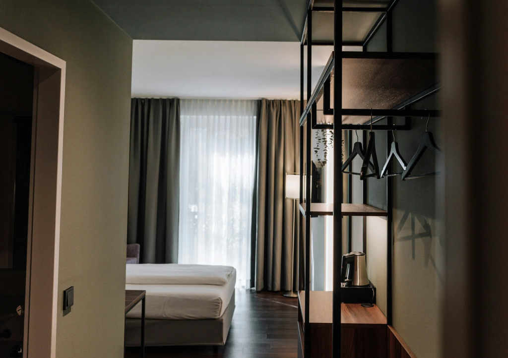 HEINhotel vienna airport