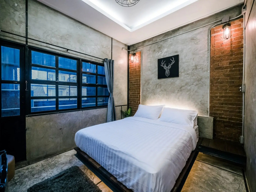 Zeds Hostel Bangkok