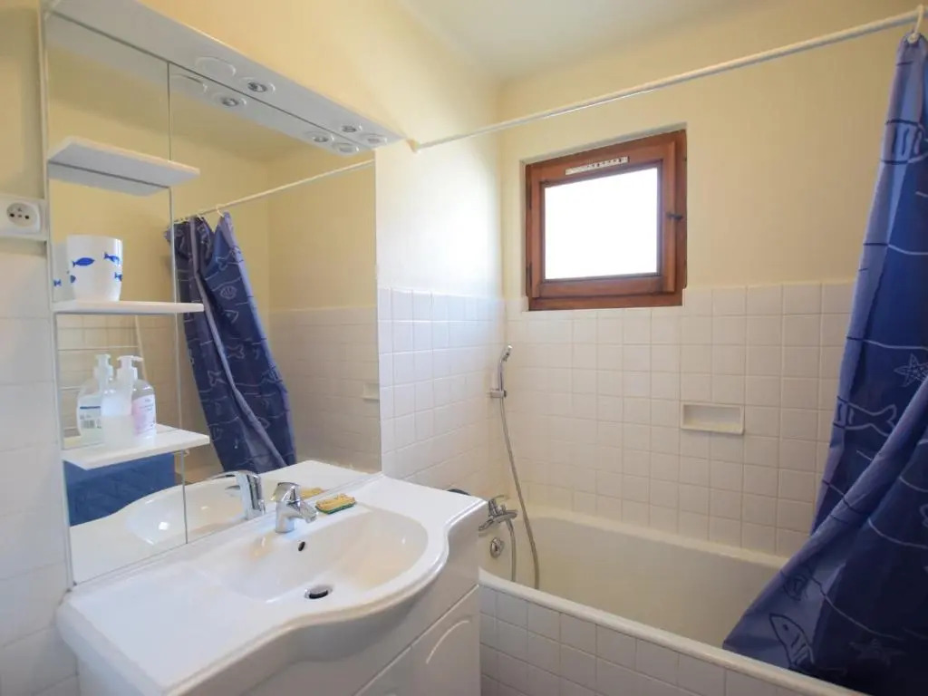 Appartement Évian-les-Bains, 3 pièces, 5 personnes - FR-1-498-4