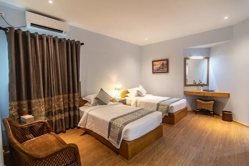 Ever Treasure Hotel