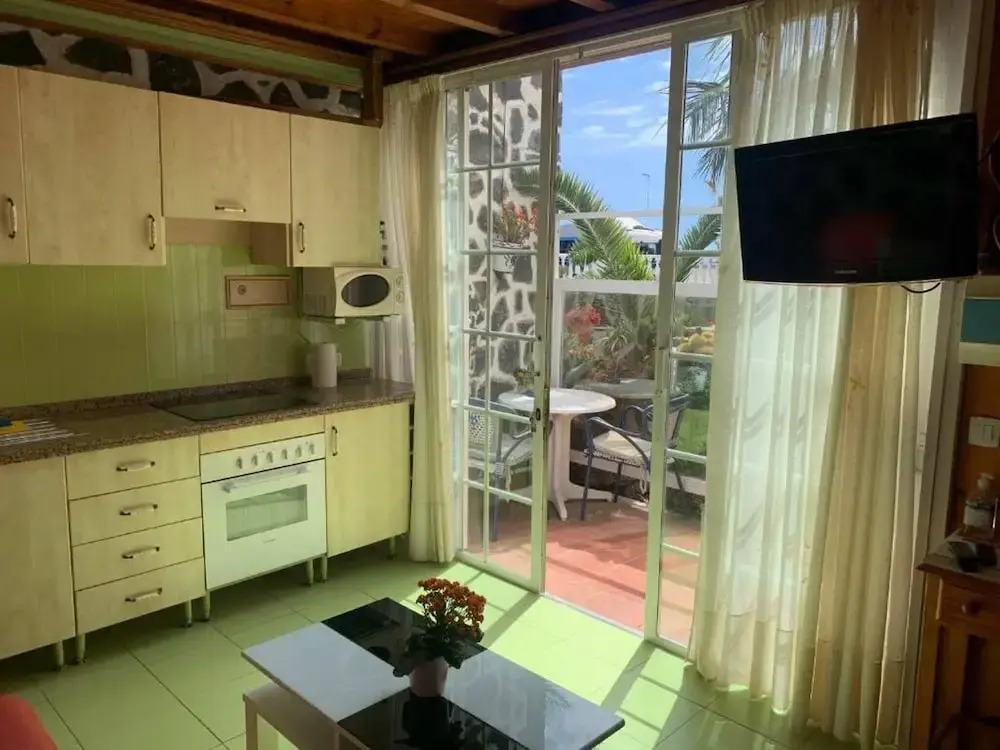 Relax in El Médano's Hidden Gem 1-bedroom Apartment