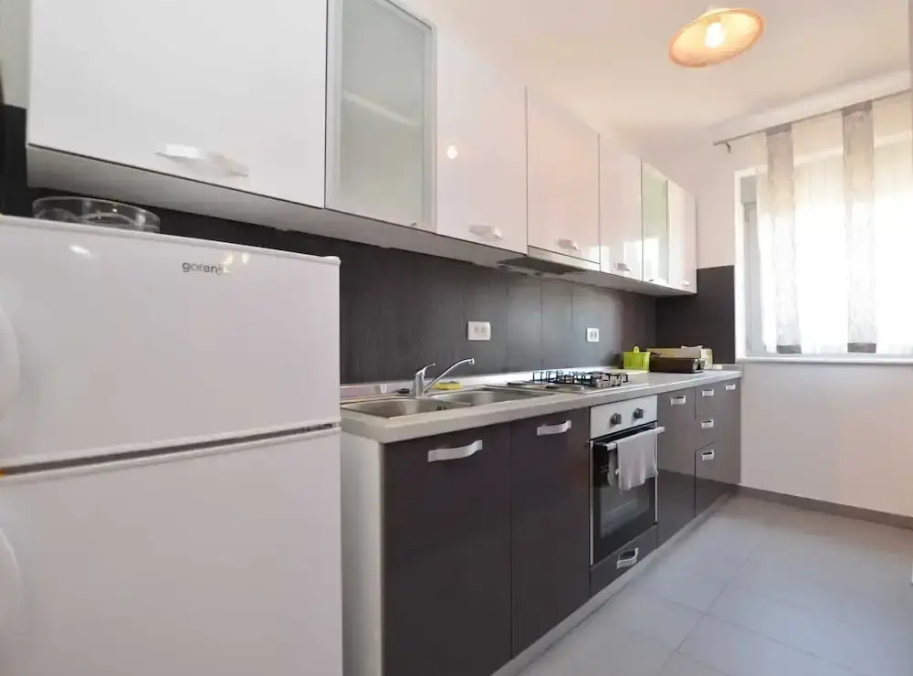 Quiet and Compact Apartment With Balcony