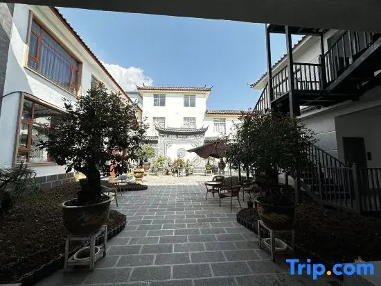 Mushun Garden Snow Mountain Lanjing Hotel (Lijiang Old Town)