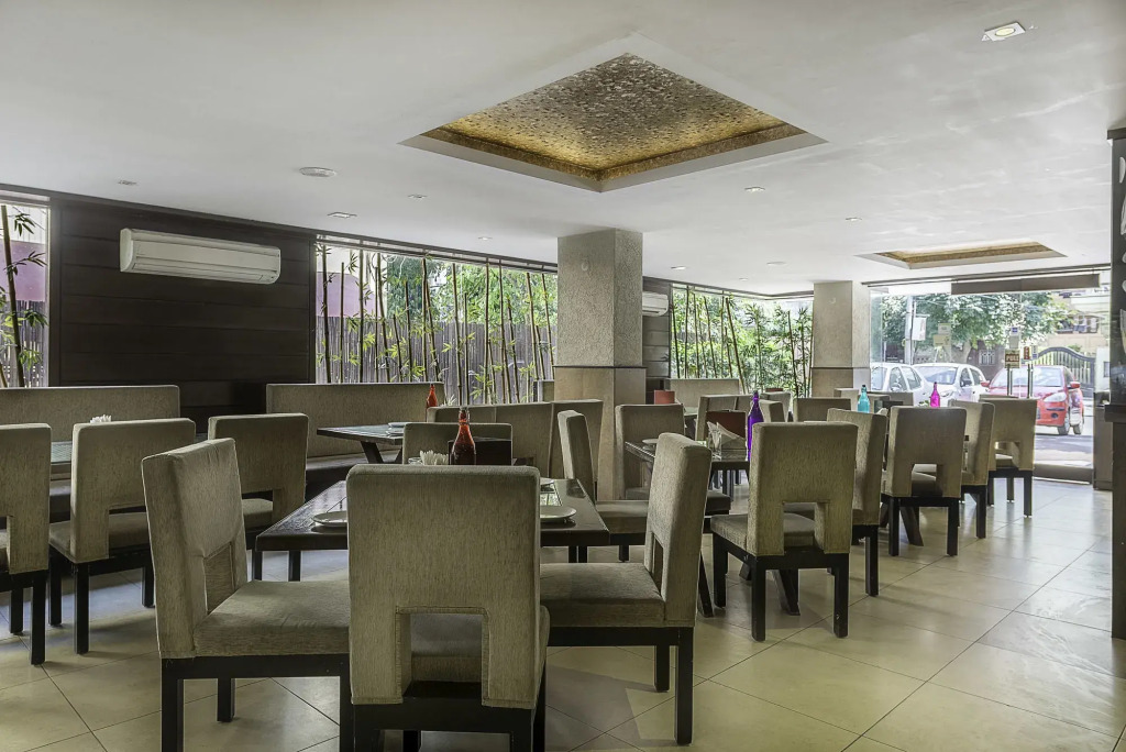Treebo Trend Woodsvilla Suites