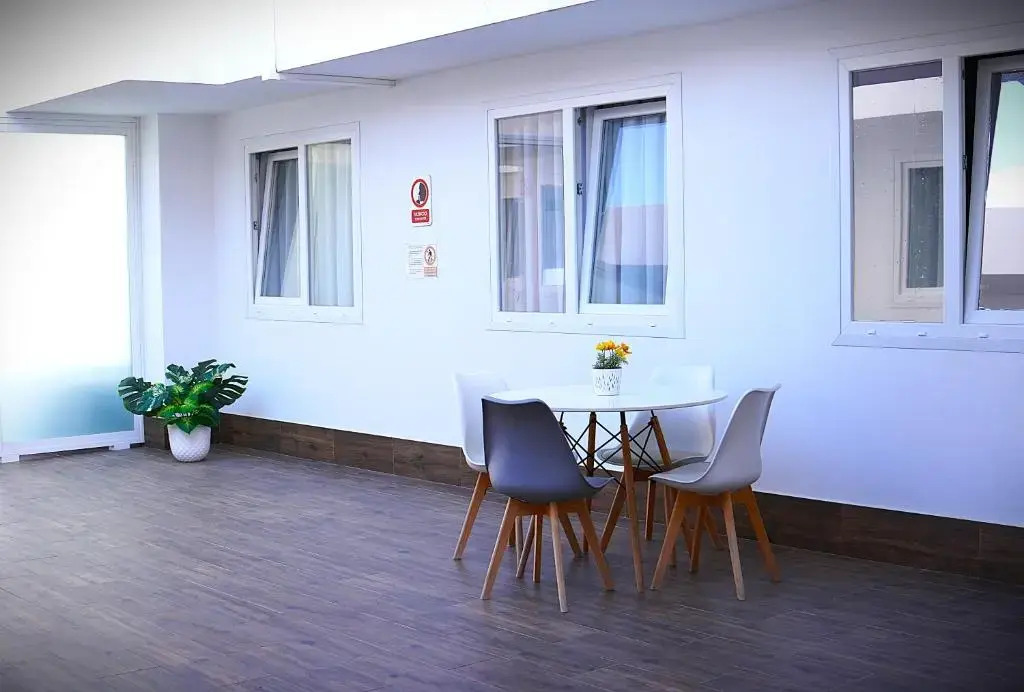 El Patio Hostal