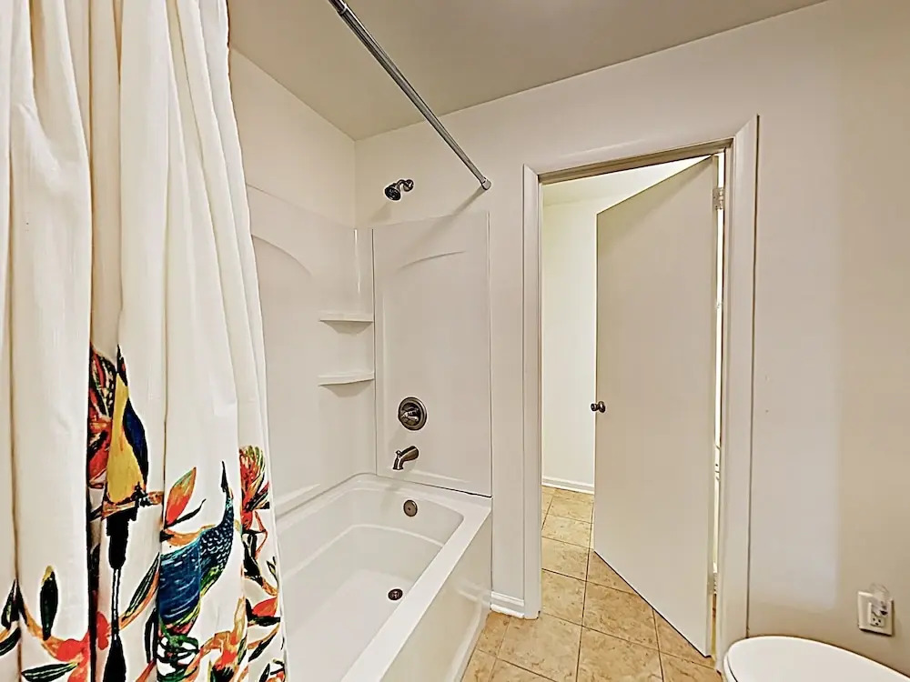 New Listing! Updated Apartment W/ Large Deck 3 Bedroom Apts