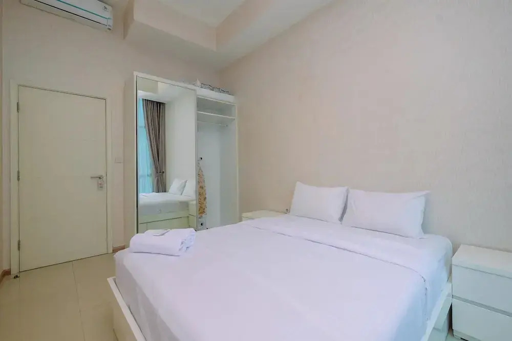Elegant And Comfy 2Br Apartment At Casa Grande Residence