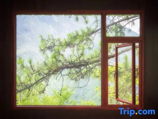 Yijia Mountain Homestay