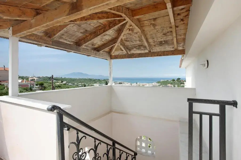 Yiannis Apartment 5 Adults