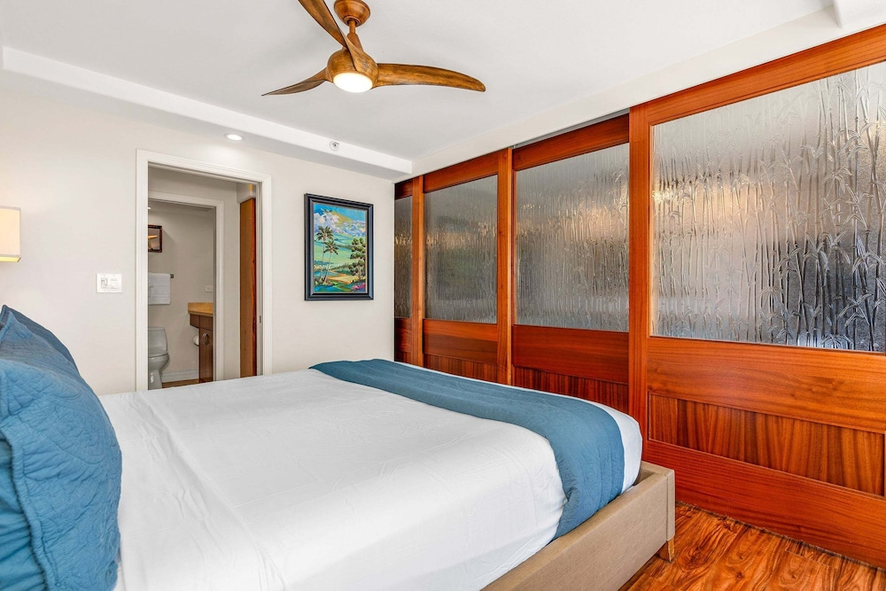 Mana Kai 811 - Oceanfront, Top Floor, Stunning Renovation, 2br, Kings, Split AC
