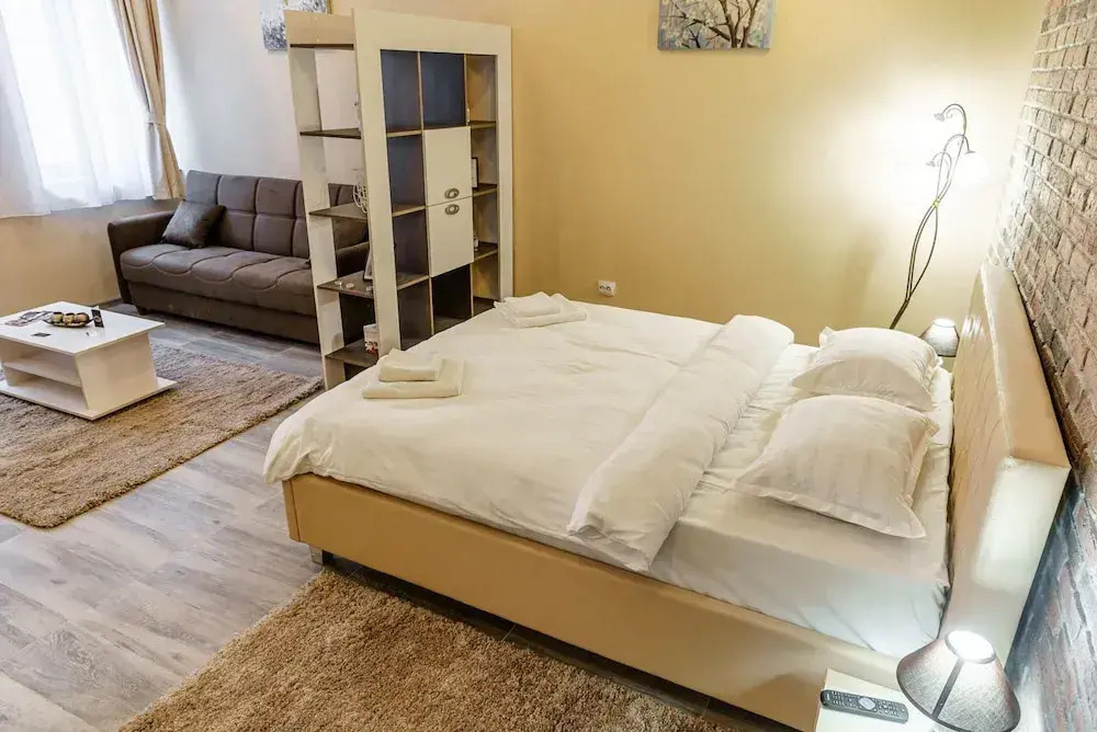Select City Center Apartments