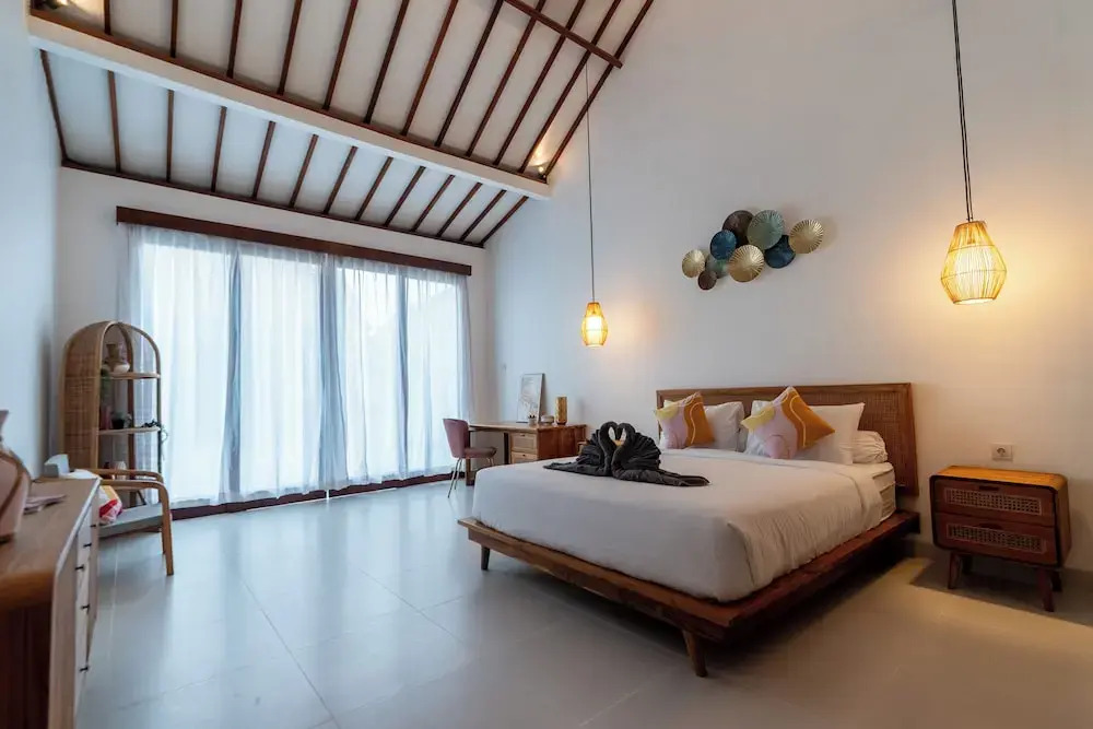Casa Lova - Luxury 2 BR Villa with Pool