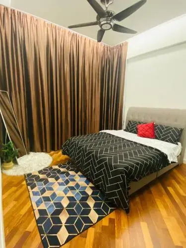 Grand Medini Suites by RR JBcity