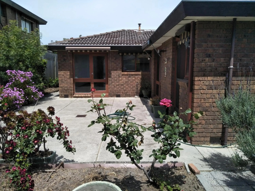 Caulfield Family Home with Large Space