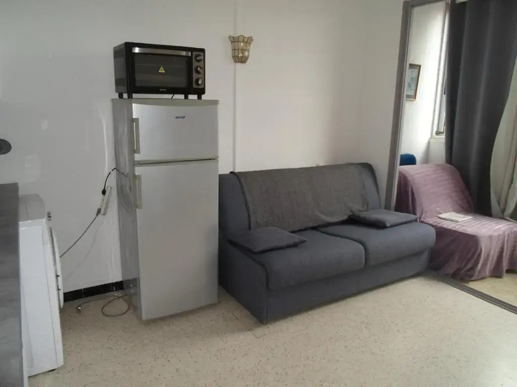 Appartement Balaruc-les-Bains, 1 pièce, 2 personnes - FR-1-503-108