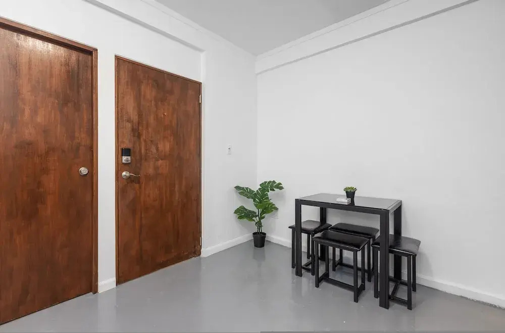 102condado65avenue-bl