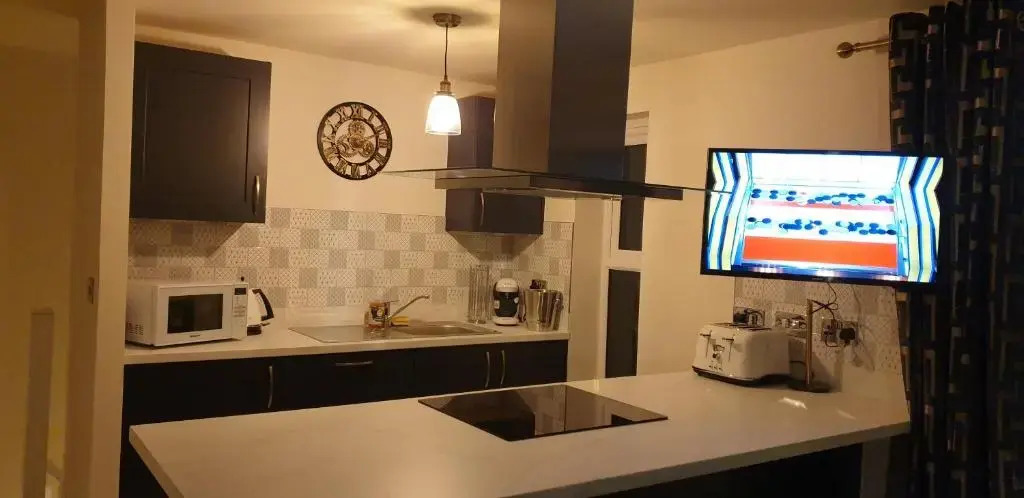 5 Star 1 Bed Sleeps 4 Free Parking