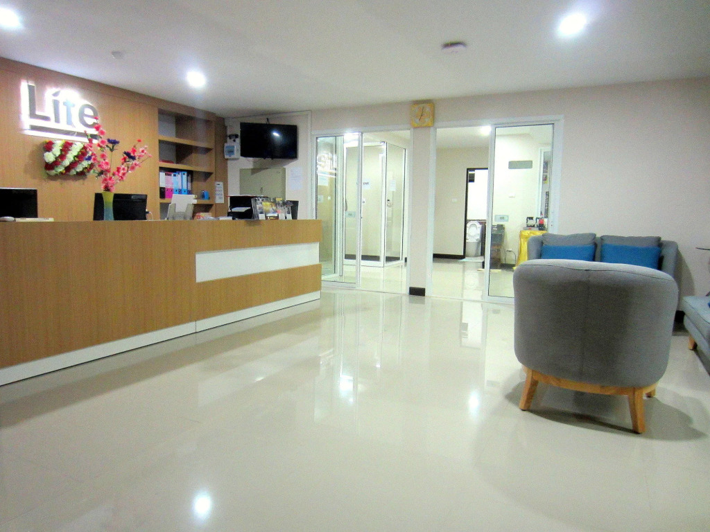 Life Grand Hotel