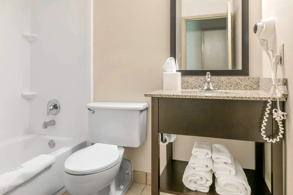 Quality Inn Dayton Airport