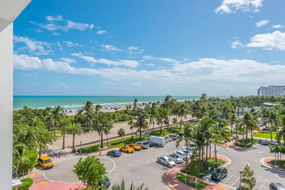 W South Beach