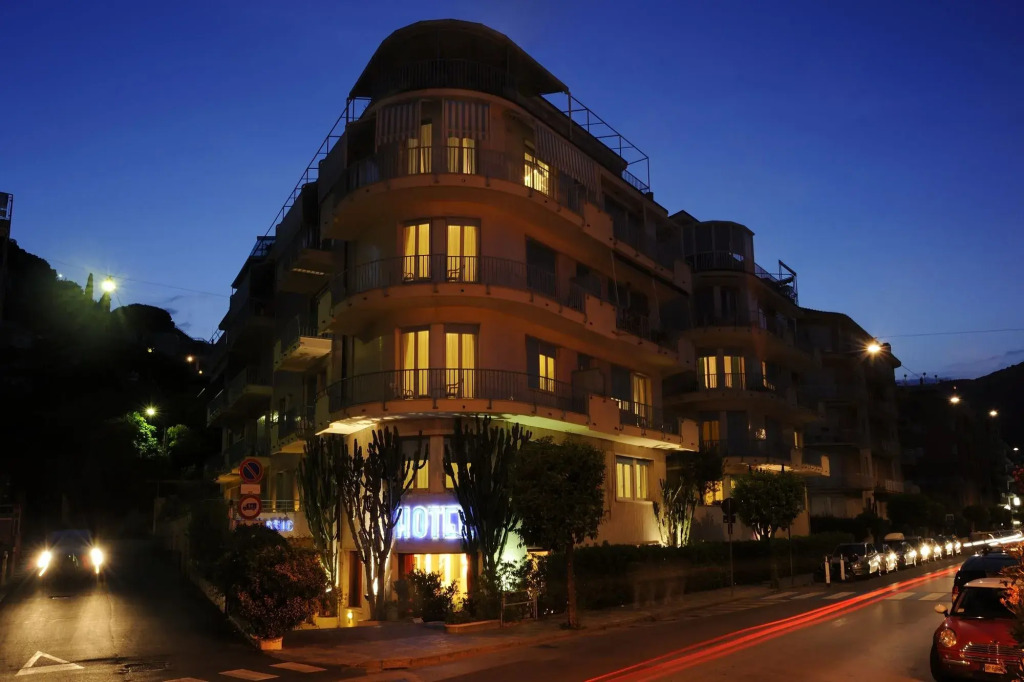 LVG Hotel Collection - Majestic