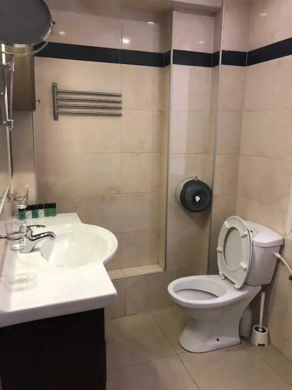 Unique TLV Bauhaus