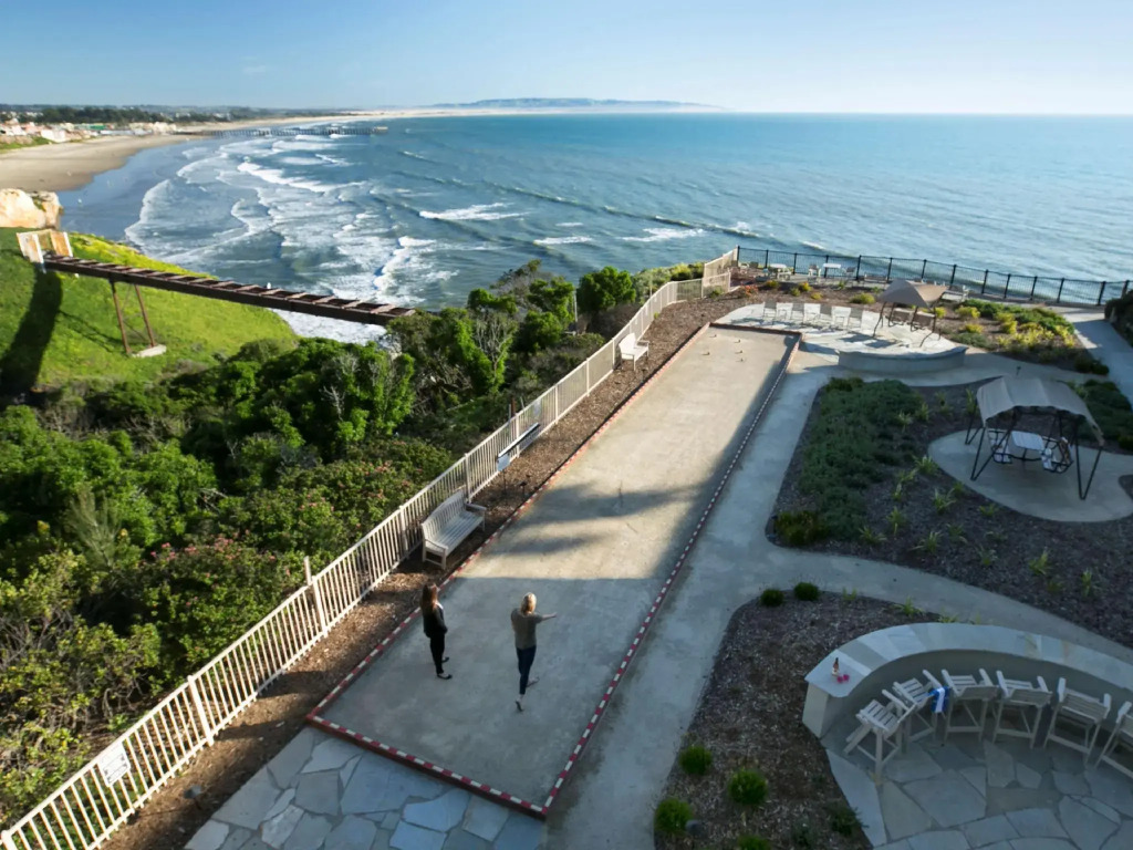 Pacific Point Resort